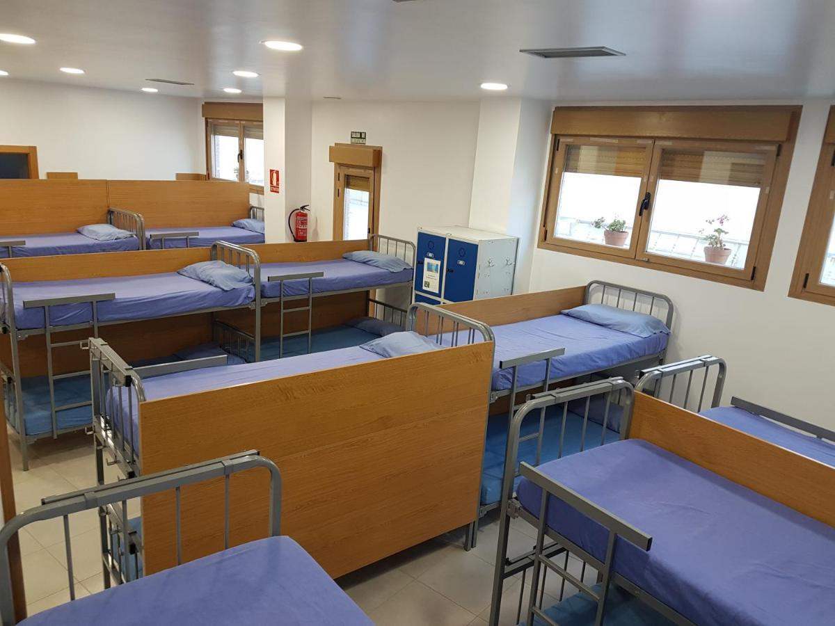 Albergue Albas Exclusivo Peregrinos Λογκρόνο Εξωτερικό φωτογραφία